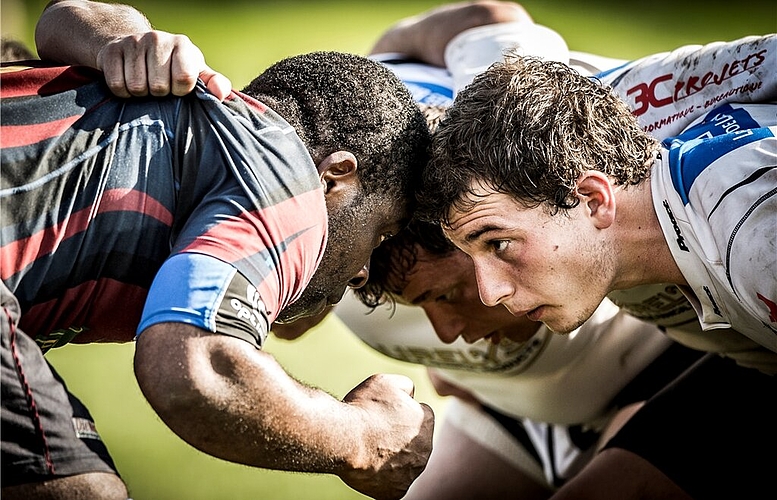 In Action: Die Rugbyspielerzeigen vollen Einsatz. Fotos: zVg