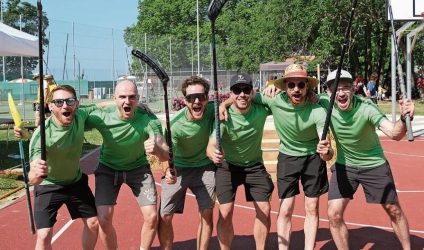 Maximalnote 10 Die Würenloser holen Gold im Unihockey. zVg