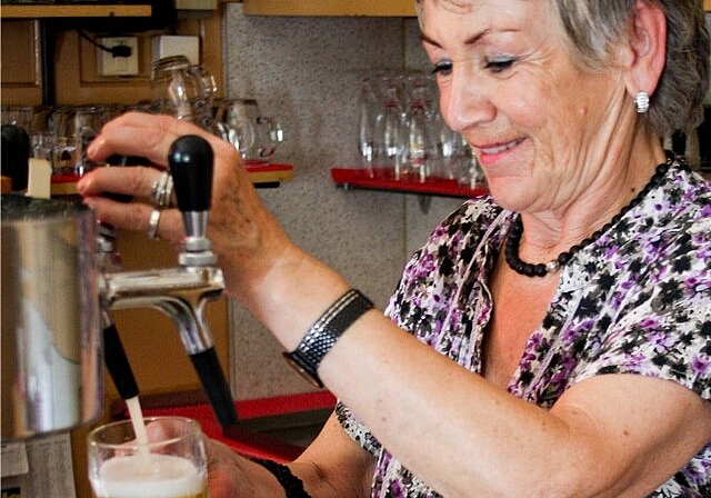 Käti Lüscher – sie ist es, die das Ambiente des Restaurants ausmacht. Foto: sa