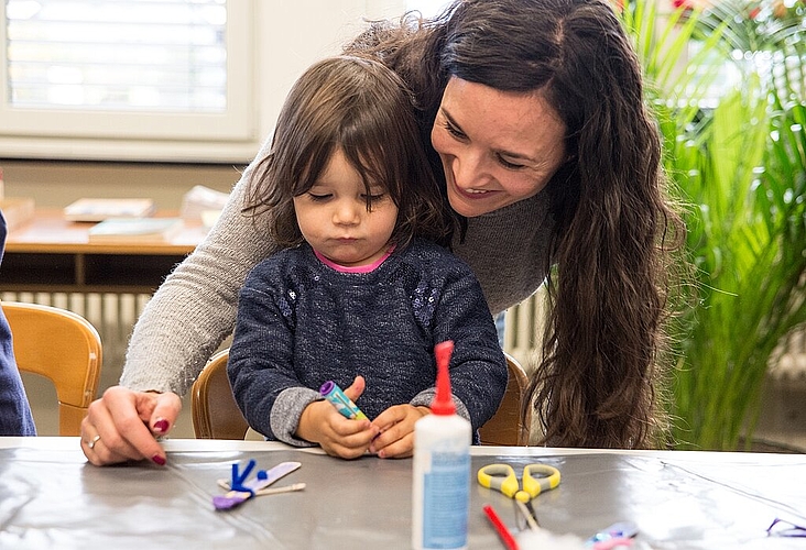 Alle Kinder haben Figuren für das Adventsfenster gebastelt.
