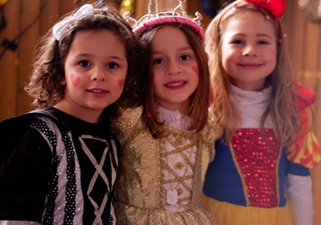 Prinzessin im Konfettiglück.
