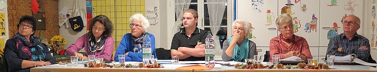 Der Vorstand hörte sich den Gegenvorschlag von Gemeinderat Marco Hürsch interessiert an, war von seinem Entschluss, den Verein Tageshort aufzulösen, aber nicht mehr abzubringen. Foto: ska