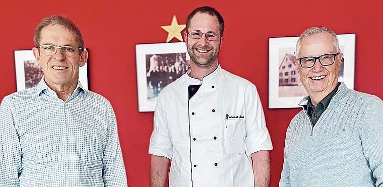 Hans Steiner, Nicolas Studer und Markus Mötteli (v.l.). Am 1. April übernimmt der Chefkoch. Corinne Bürki