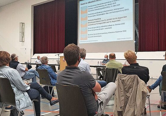 Der erste Info-Anlass zur Gesamtrevision der Allgemeinen Nutzungsplanung stiess auf Interesse. (Bild: Robin Schwarz)