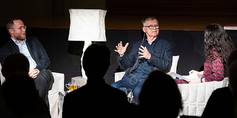 Die Würenloser Michael und Peter Wanner am Freitag im Gespräch mit Moderatorin Olivia Röllin (v. l). Alex Spichale