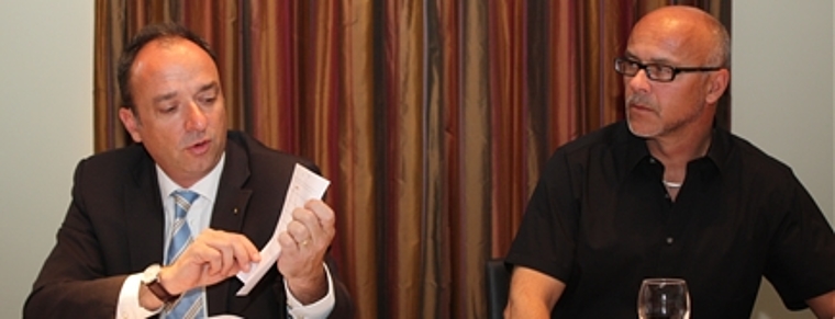 Der Finanzplan 2012–2016 wurde von Ammann Markus Dieth und Finanzverwalter Martin Frey präsentiert. Foto: bär