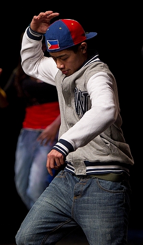 Mit vollem Körpereinsatz dabei.
Mit vollem Körpereinsatz dabei.