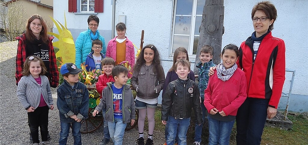 Die Kinder vom Tageshort zauberten den Neuenhofern ein Lächeln ins Gesicht.