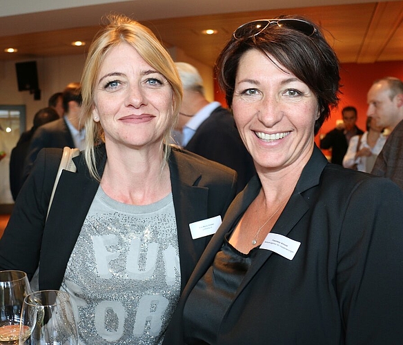 Grafikerin Eva-Maria Grütter und Eventmanagerin Franziska Arnold (v.l.) Grafikerin Eva-Maria Grütter und Eventmanagerin Franziska Arnold (v.l.)