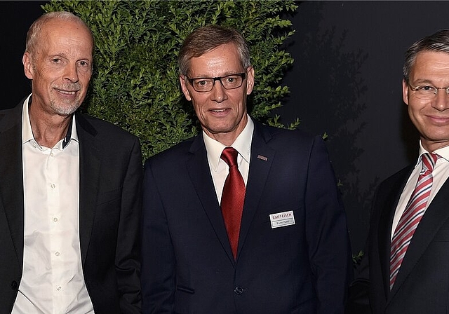 Hans-Georg Häusel, Hirnforscher, mit Bruno Huser von der Raiffeisenbank Lägern-Baregg und Martin Spieler, Wirtschaftspublizist (v.l.).Foto: zVg