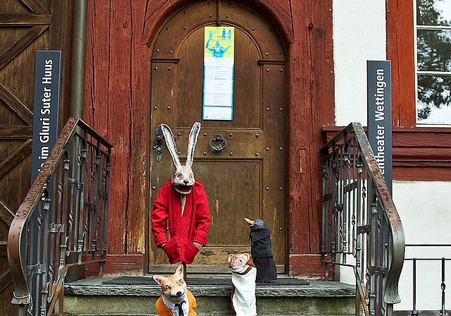 Der Hase und seine Freunde aus dem Stück «Das Gold des Hasen». Foto: zVg