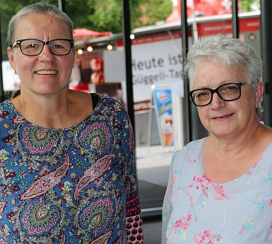 Yvonne Joos und Christina Schneider vom Verein «Pro Manu».