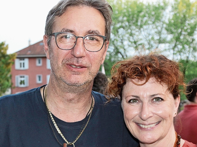 Ratspräsidentin Ursi Depentor (Mitte) und ihr Vize Markus Bader (SVP). bär