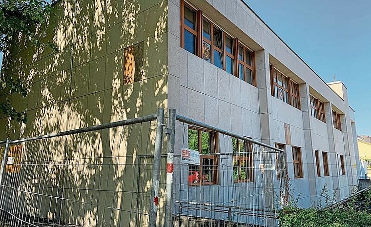 Beim Gebäude an der Rigistrasse 10 muss dringend gehandelt werden.