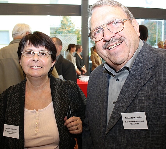 Armando Hübscher mit seiner Frau.
