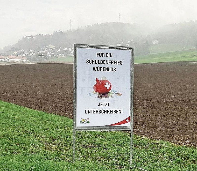 Die Schilder der Initiative der SVP Würenlos dürfen nicht gestellt werden.