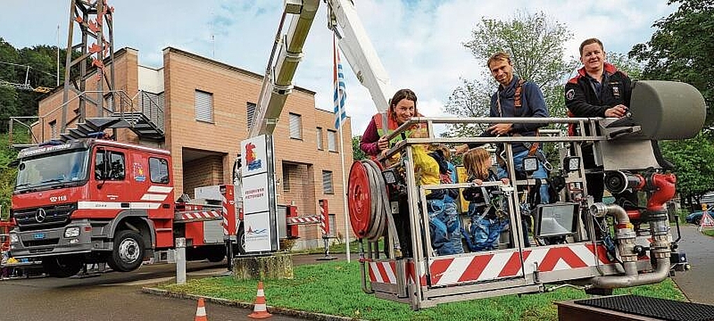 Der Höhenflug im Hubretterkorb braucht Geduld.Gaby Kost
