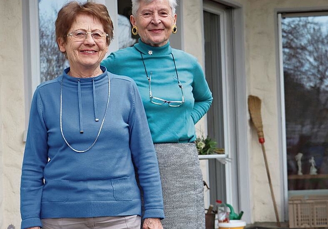 Annemarie Dauwalder (l.) und Margaritha Markwalder hoffen seit 50 Jahren darauf, dass Würenlos ein Alterszentrum bekommt. Rinaldo Feusi