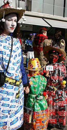 Jacqueline Brunner mit ihren Kindern Ramona (5) und Silvan (8) holten sich den Sieg in der Kategorie Gruppe.
