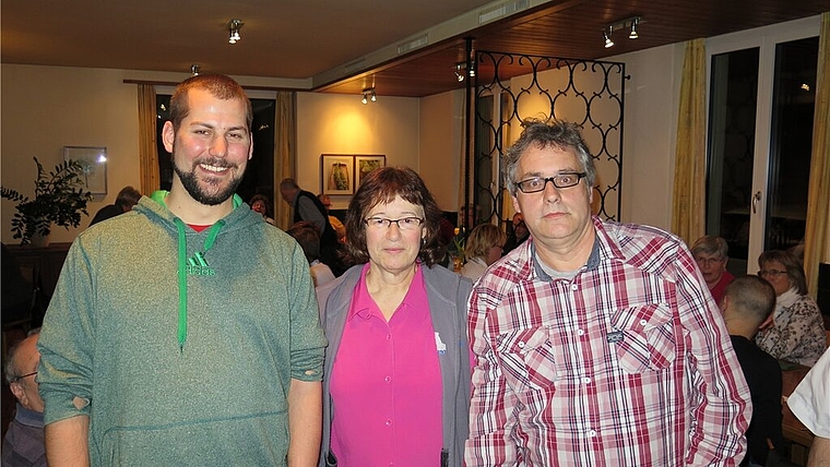 Mit Pascal Schori (l.) als Beisitz von Heidi Stähli und Willi Häusler ist der Vorstand wieder komplett. Ein Präsident wurde keiner gefunden. Foto: ska