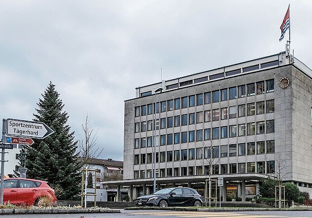 Die Coronakrise hat sich bisher schwächer ausgewirkt als ursprünglich angenommen. (Bild: Sandra Ardizzone/Archiv)