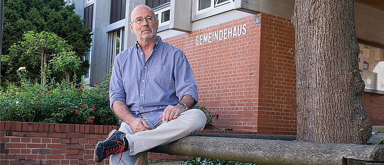 Christoph Hammer <em>hat Theologie studiert, war Kriegsfotograf und ist schliesslich als Sozialarbeiter glücklich geworden. Barbara Scherer</em>