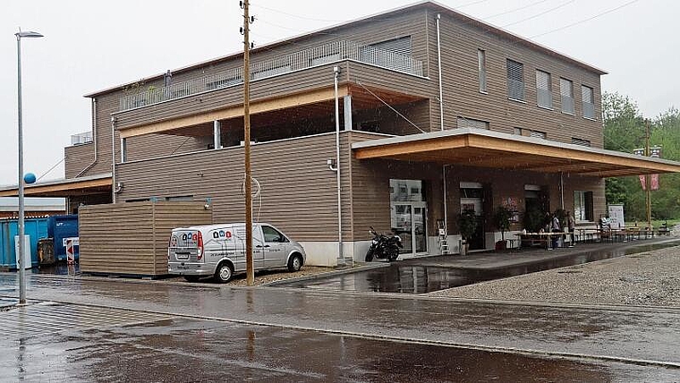 Im neuen Gewerbequartier in Würenlos wurde zum grössten Teil mit Holz gebaut. Corinne Bürki