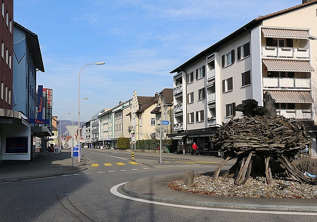 Der Einwohnerrat <em>hat an seiner vergangenen Sitzung sein Okay für die Sanierung der unteren Landstrasse gegeben.</em><em>bär/Archiv</em>