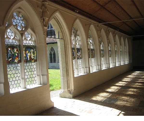 Der Geschichte nachspüren im Kreuzgang und in der Klosteranlage.
