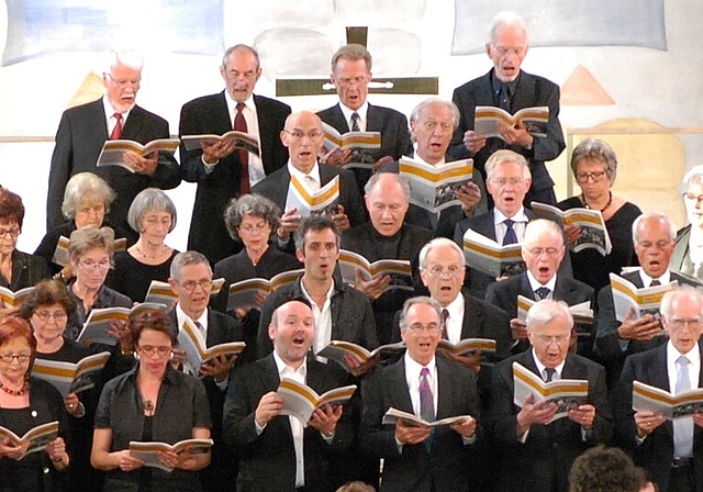 Auftritt des Wettinger Singkreises am 29. Juni in der Klosterkirche.Chorleiter Jonas Ehrler. Fotos: zVg