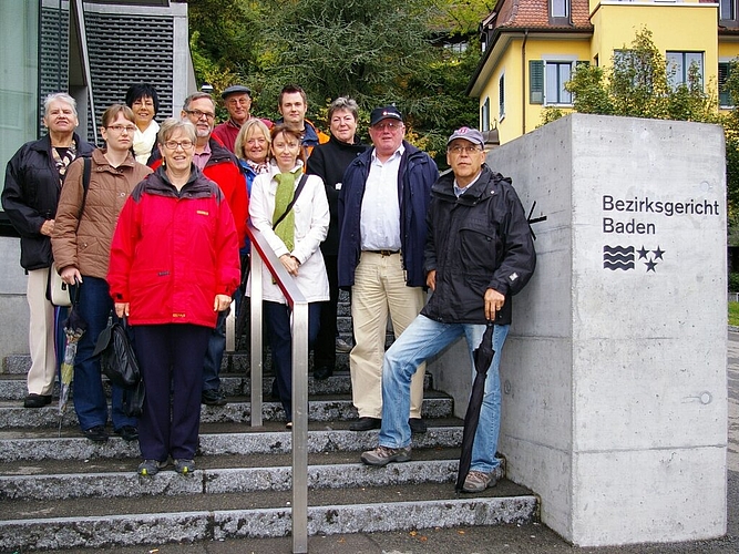 Die Teilnehmer bekamen lustige, teils auch brutale Geschichten zu hören. Foto: zVg
