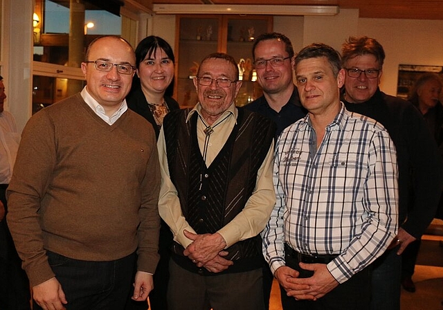Der Vorstand Maurizio Savastano (Co-Präsident), Rita Binder (Aktuarin), Alfred Muriset (Beisitz), Beat Voigtmann (Co-Präsident), Markus Kieser (Kassier) und Titus Regensburger (Beisitz) (v.l.).bär Thierry Engel als Beisitzer gewählt. Kubus für u
