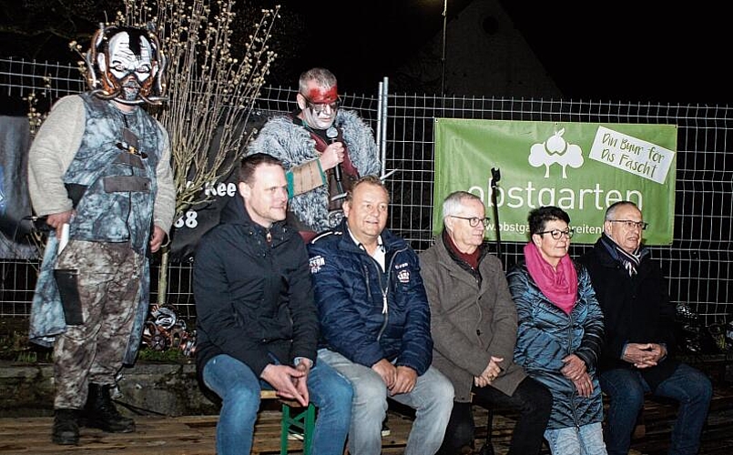 Behörden verfolgen die Anklagepunkte auf der Anklagebank.Peter Graf