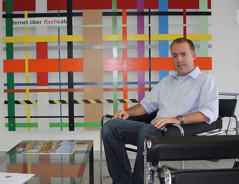Daniel Müller, der neue Geschäftsleiter der Gemeindewerke, in der Eingangshalle des Werkhofs.Foto: bär