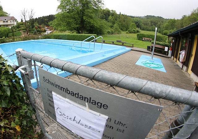 Das Meierbädli ist bis voraussichtlich am Samstag geschlossen. Foto: bär