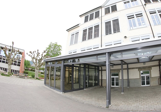Im Gemeindekeller soll nach den Sommerferien am Dienstag und Donnerstag ein Mittagstisch angeboten werden, sofern sich 25 Kinder dafür anmelden. Foto: bär