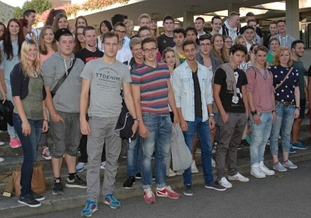 55 junge Erwachsene trafen sich zur Mündigkeitsfeier. Foto: zVg