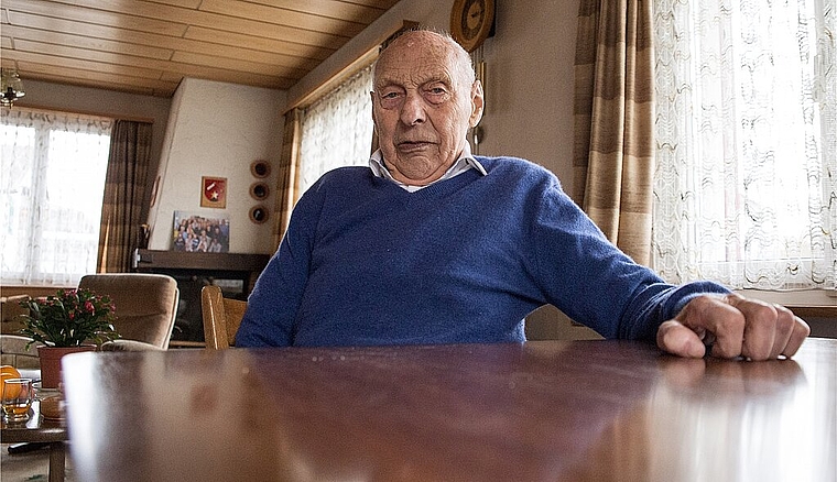 Bernhard Scherer (99) lebt noch in seinem Haus in Killwangen. (Barbara Scherer)