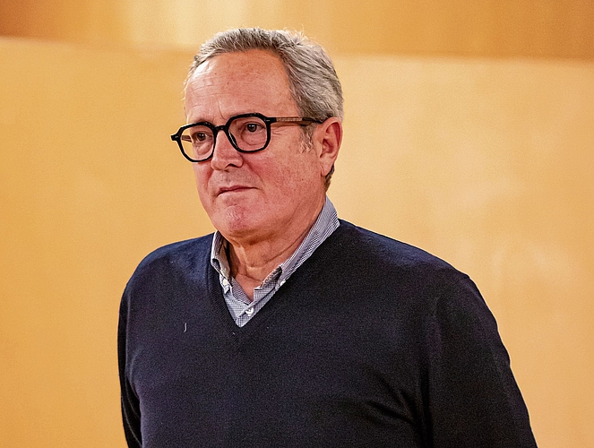 Orun Palit-Ghosh (GLP), seit Januar 2014, 37 VorstösseOrun Palit habe die GLP in Wettingen gross gemacht, man habe ihm viel zu verdanken, rühmte die Partei. Man schätze sein Engagement und freue sich, dass er nun als Gemeinderat in anderer Positio Orun Palit-Ghosh (GLP), seit Januar 2014, 37 VorstösseOrun Palit habe die GLP in Wettingen gross gemacht, man habe ihm viel zu verdanken, rühmte die Partei. Man schätze sein Engagement und freue sich, dass er nun als Gemeinderat in anderer Position weiter politisiere.