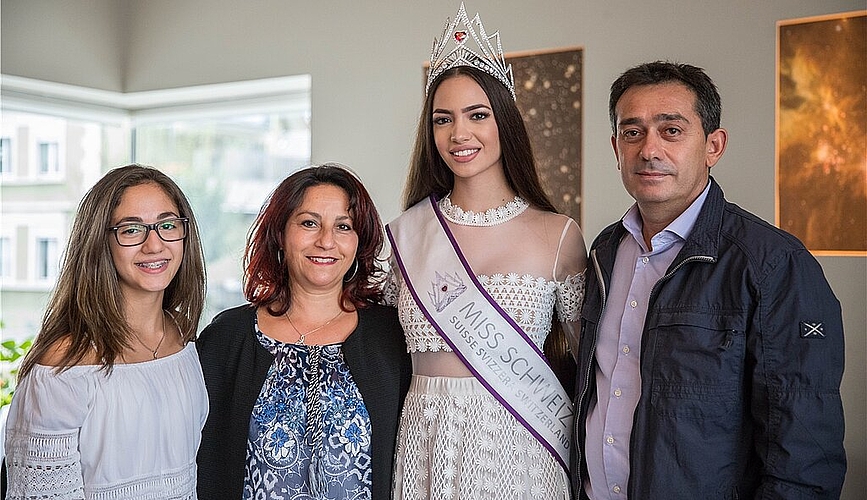 Miss Schweiz <em>mit Verwandten im Restaurant Sternen.