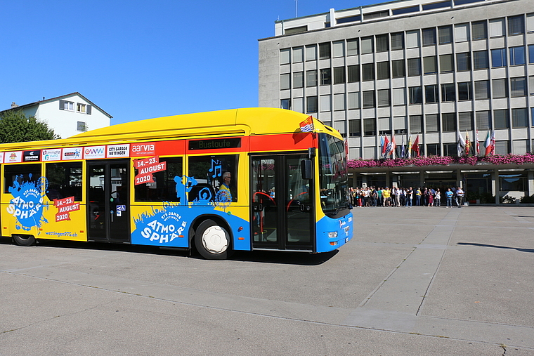 Im August 2019 wurde auf dem Rathausplatz in Anwesenheit vom OK, Sponsoren und Politikern der Werbebus der RVBW für die zehntägige Feier zum 975. Geburtstag von Wettingen in Betrieb genommen. Ob das Fest stattfindet, ist nach wie vor unklar. Melani