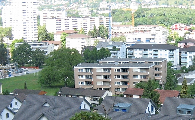 Neuenhof kann nicht gegen aussen wachsen. Foto: bär