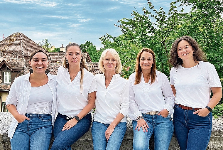 Badener Team von «Innehalten» (v. l.): Vanessa Mikes, Hella Hermann, Claudine Isler, Regula Steinmann, Debora Stoffel.Bild: isp