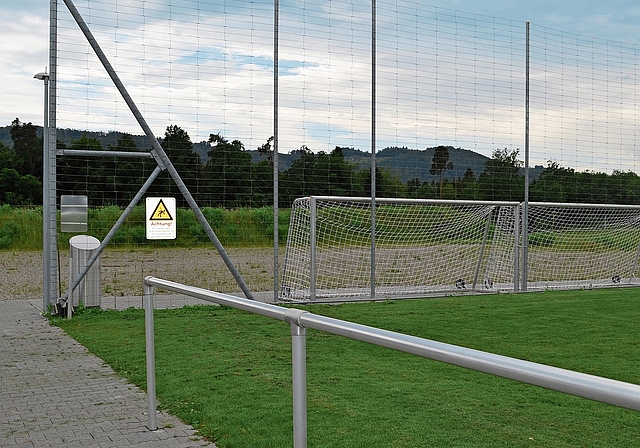 Sportplatz Tägerhard: Der Kunstrasen sollte an den Naturrasen angrenzen.ihk