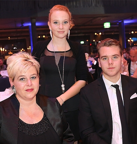 Jacqueline, Flavia und Pascal Ernst.
