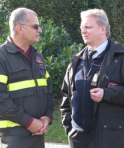 Kommandantengespräch Hauptmann Sven Imboden (r.) und Capo Distaccamento Fulvio Baratella, Bra.