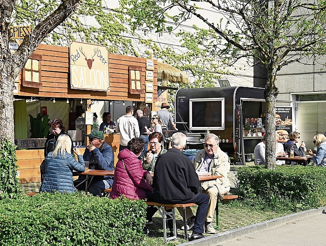 Die Foodmeile bot Verpflegungsmöglichkeiten.Alexander Wagner
