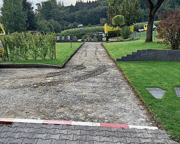 So sah der Weg vor der Sanierung aus.Bild: zVG So sah der Weg vor der Sanierung aus.Bild: zVG