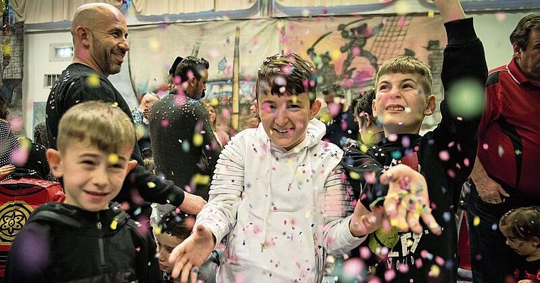 Zufriedene Gesichter beim Kinderball in Neuenhof vor vier Jahren. Barbara Scherer/Archiv