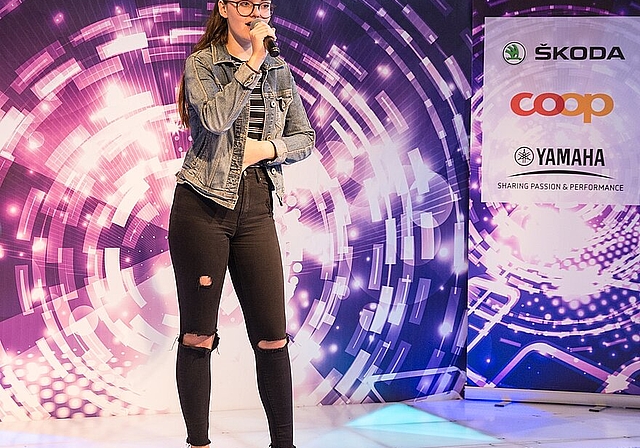 Moira Häfliger hat sich für das Halbfinale qualifiziert. Barbara Scherer